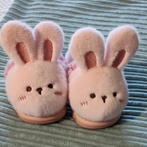 Cute Pink Bunny Kids  slipper Shoes - Picture 3 of 8